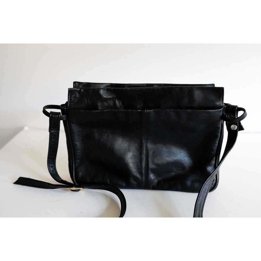Saddle River Black Leather shoulder bag purse pocketbook handbag crossbody‎